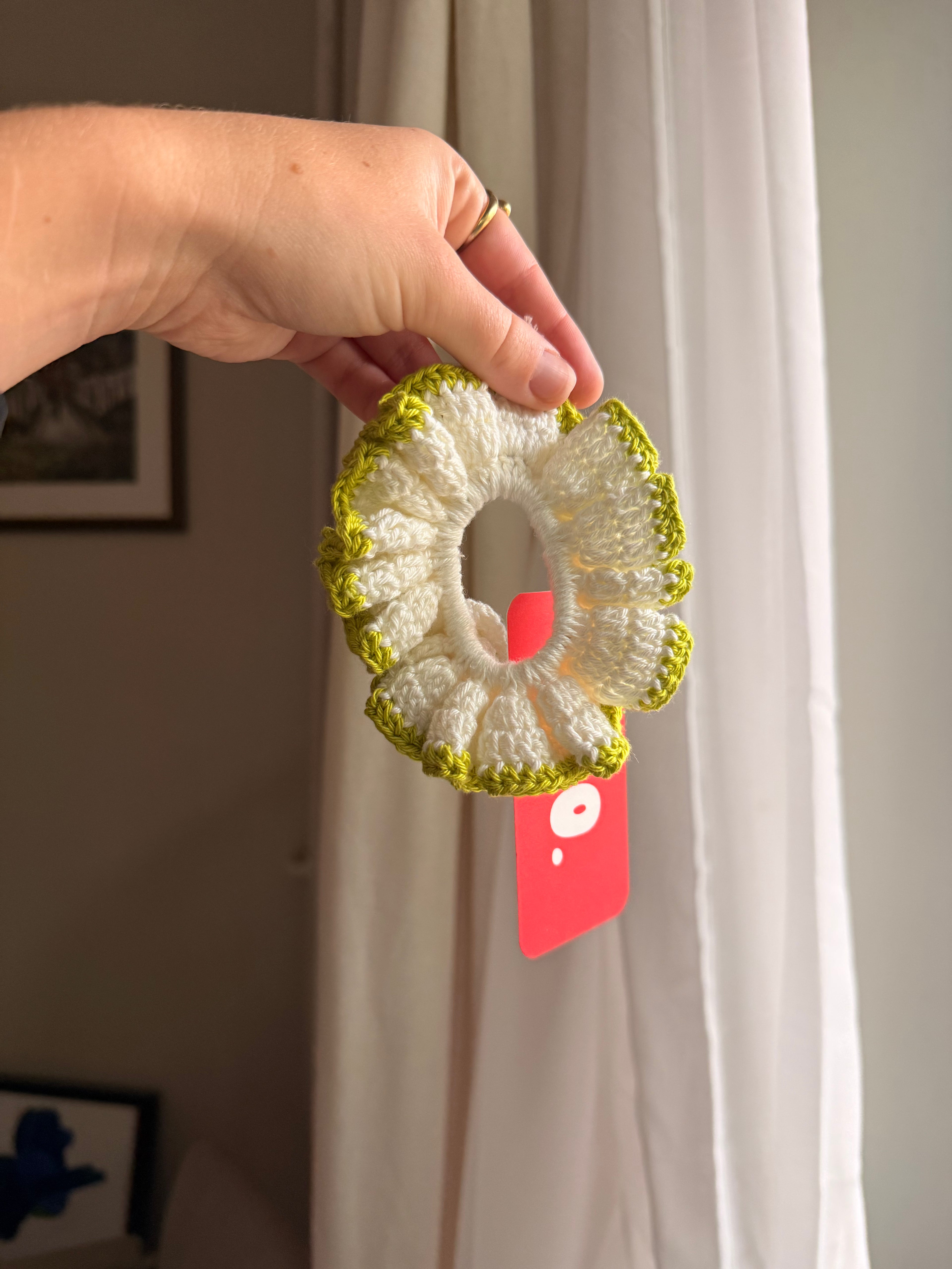 FLO. Original Scrunchie